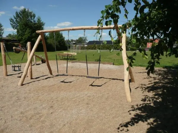 Robinia A-gynge med 2 sikkerhedssæder - Image 2