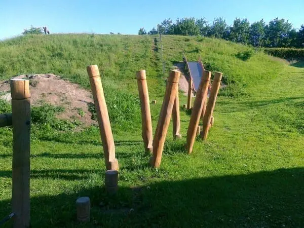 Stylter og hoppestolper - Image 2