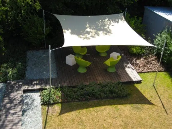 Hdpe firkantet sejl 4,2x4,2 m - camel inkl.beslag