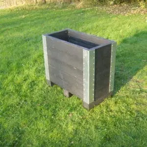 Plantekasse i genbrugsplast h:56cm