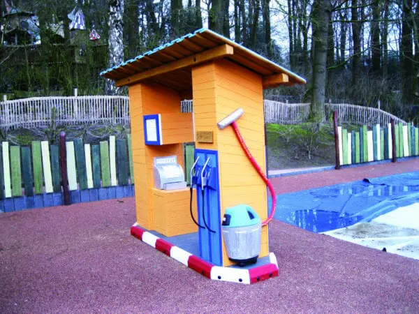lille tankstation - Billede 3