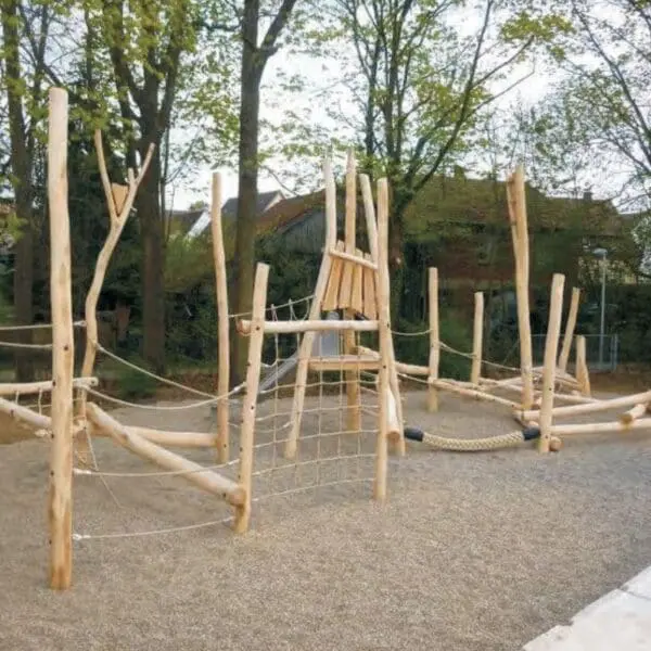 træstamme klatrebane - Image 3