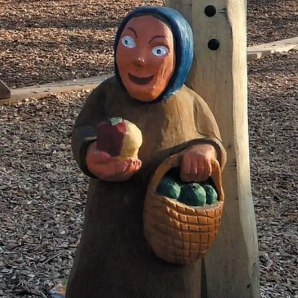 klatretræ med skulptur (n 39) - Image 3
