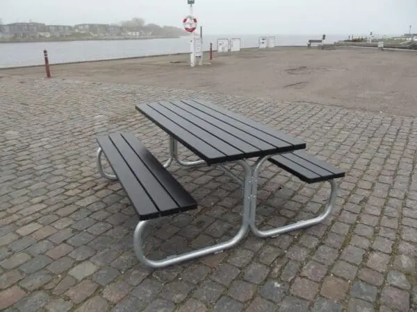 Bord/bænkesæt i sortmalet nordlandsfyr - Image 2