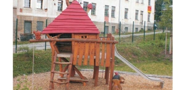 den lille heks’ træhus 2 - Image 4
